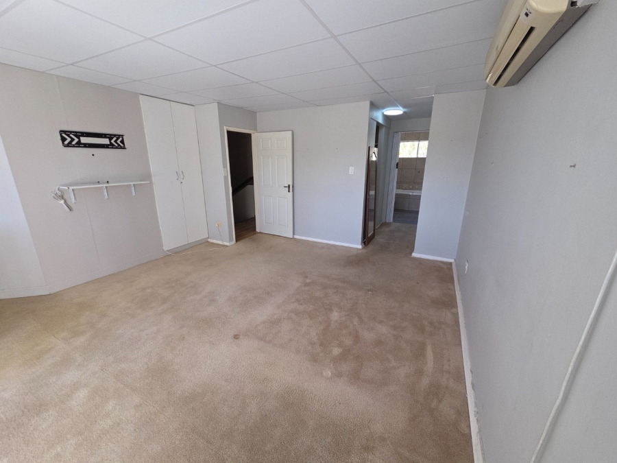 3 Bedroom Property for Sale in Waverley Free State